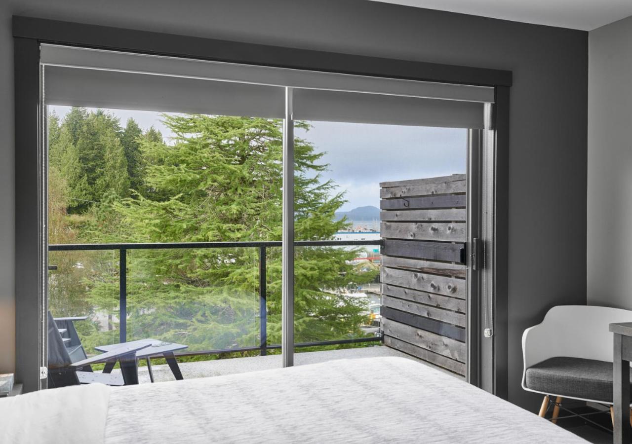 Tofino Resort + Marina Exterior foto